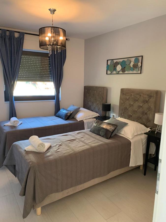Apartments Villa Joy Подгора Екстериор снимка