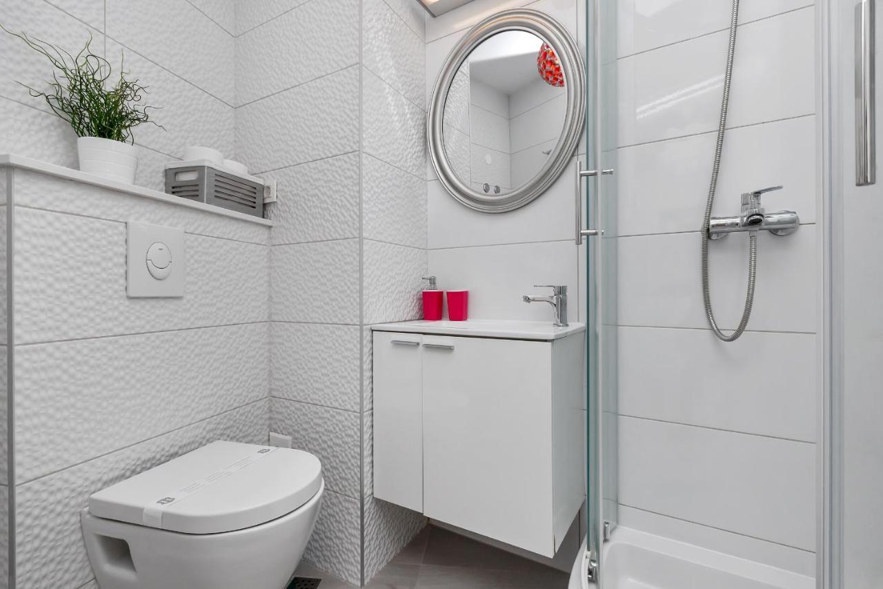 Apartments Villa Joy Подгора Екстериор снимка