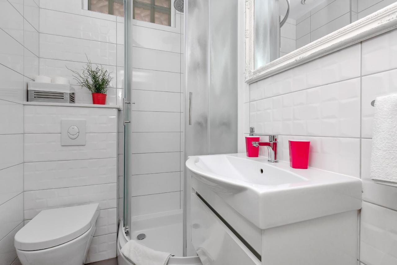 Apartments Villa Joy Подгора Екстериор снимка